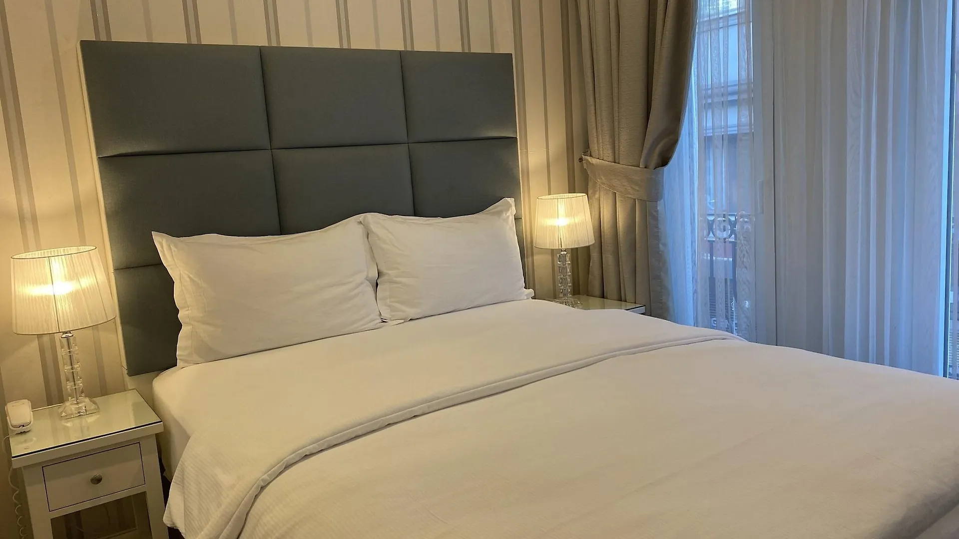 Ten Rooms Istanbul Hotel (Adults Only)