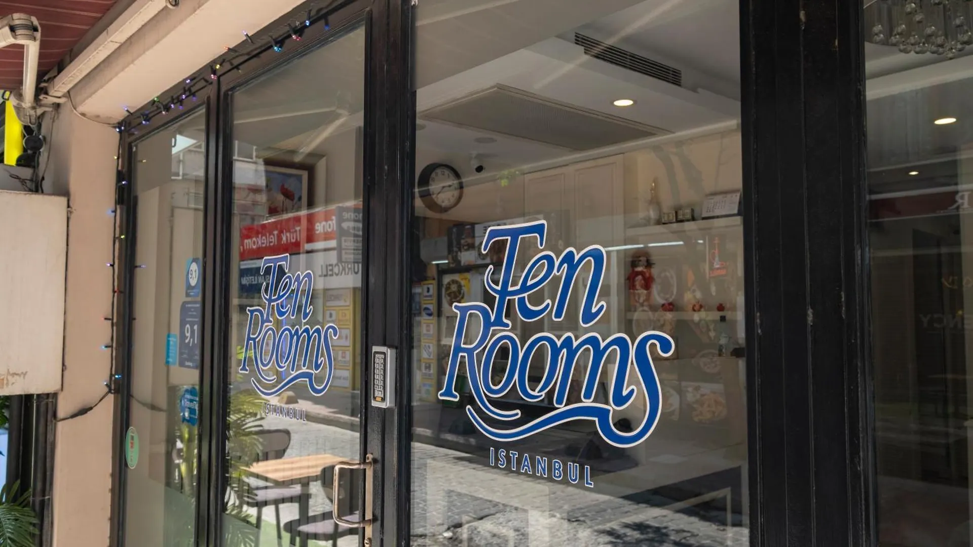 Ten Rooms Istanbul Hotel (Adults Only)