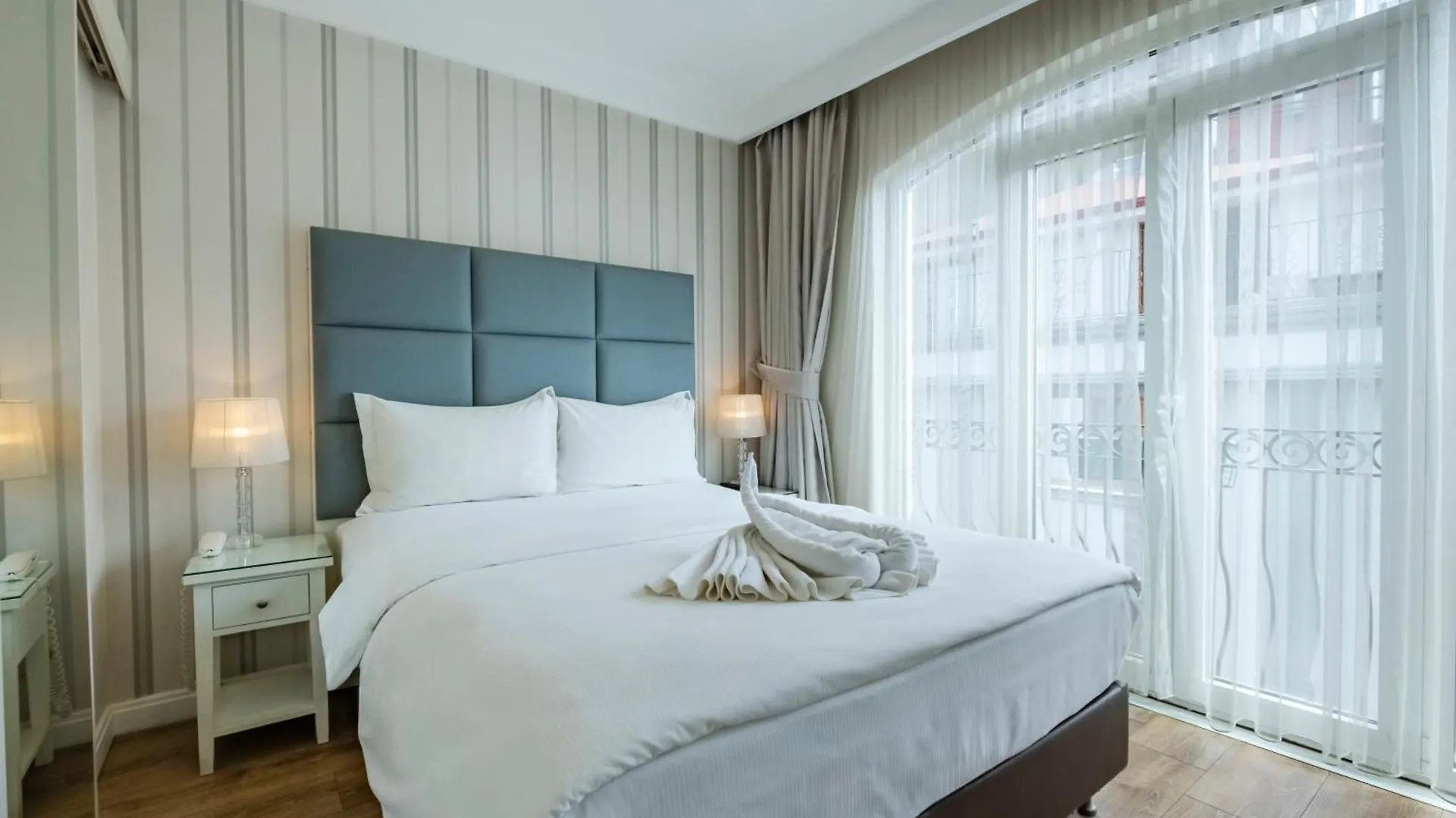 Ten Rooms Istanbul Hotel (Adults Only)